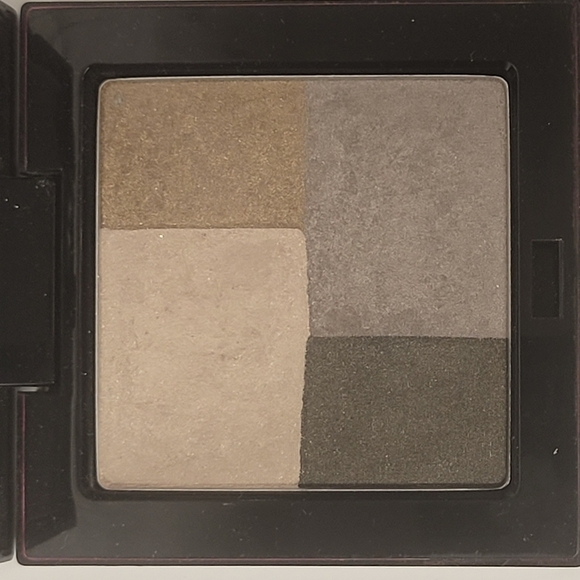 Victoria secret very sexy mosaic eyeshadow - Picture 5 of 5